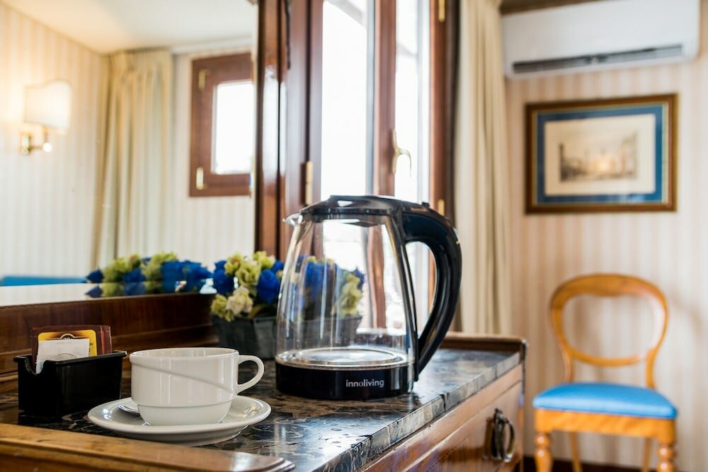 Фото Hotel Pacific