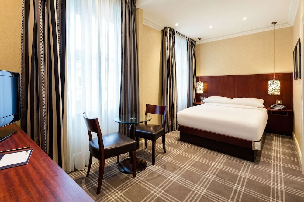Фото Radisson Blu Hotel, London South Kensington