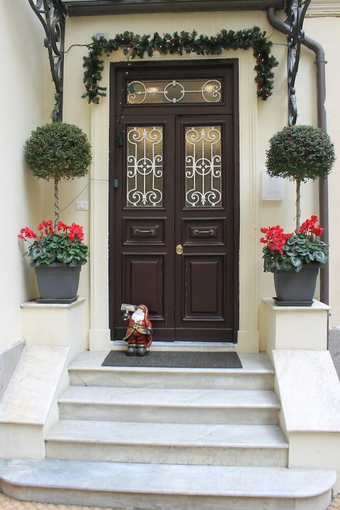 Фото Little Rose Residence