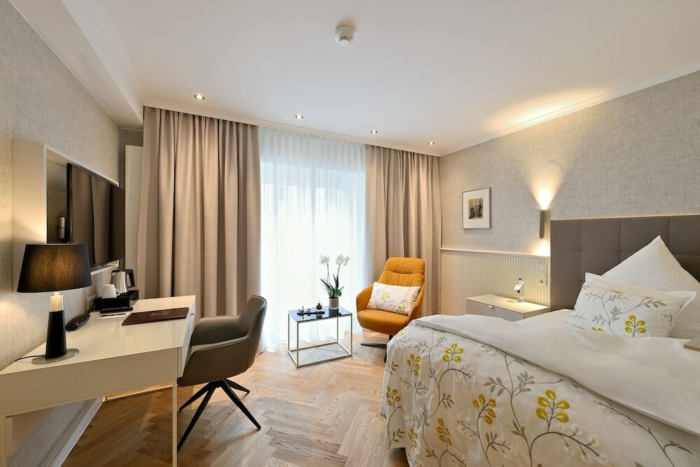 Фото Kastens Hotel Luisenhof