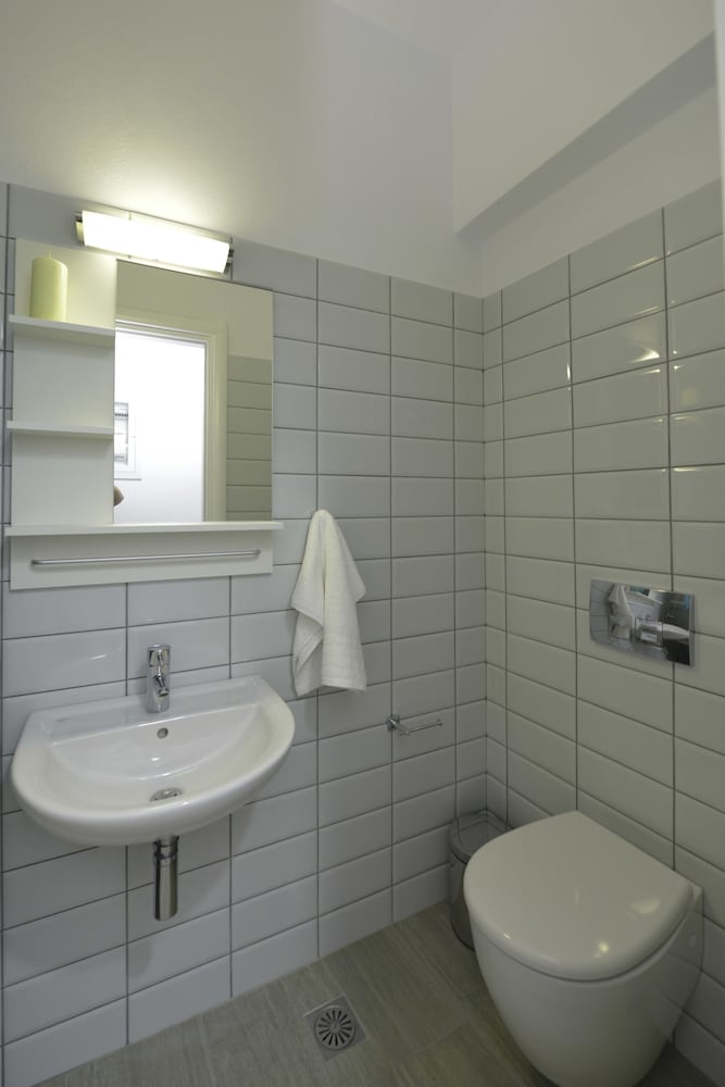 Фото Rooms & Apartments Archontou