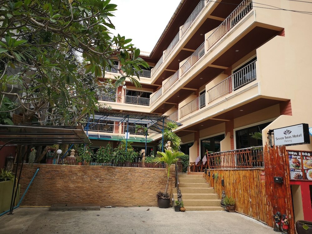 Фото Seven Seas Hotel