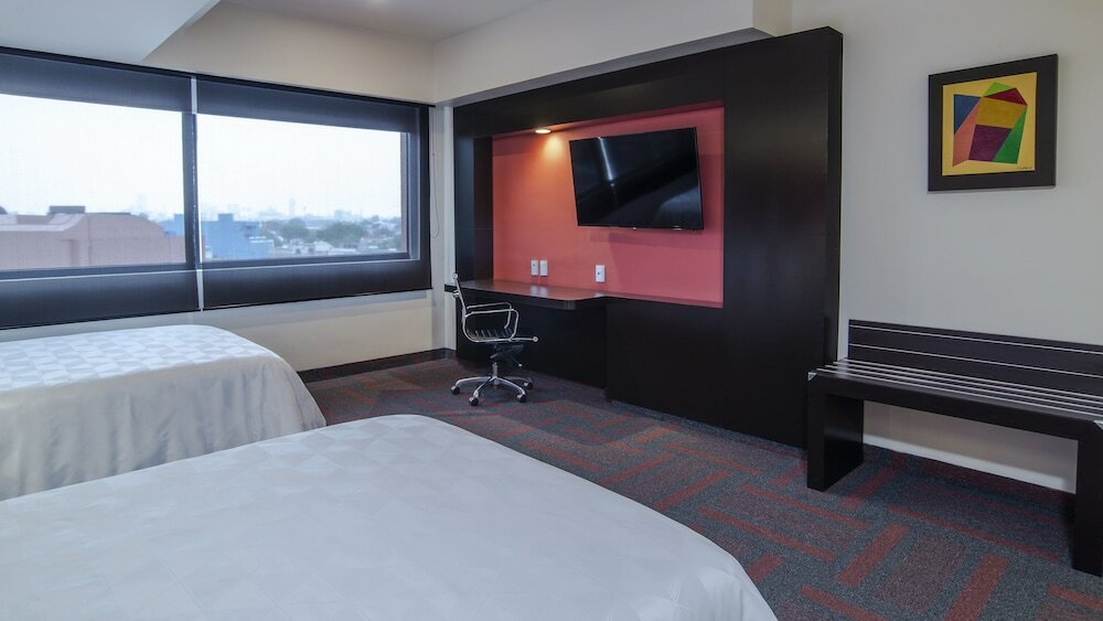 Фото Holiday Inn Mexico Dali Airport, an Ihg Hotel