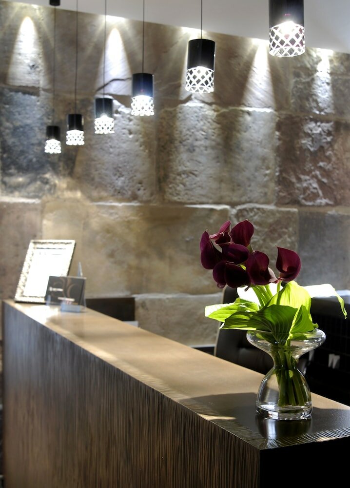 Фото Hôtel Cour du Corbeau Strasbourg