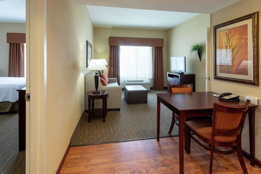 Фото Homewood Suites by Hilton St Louis Park at West End