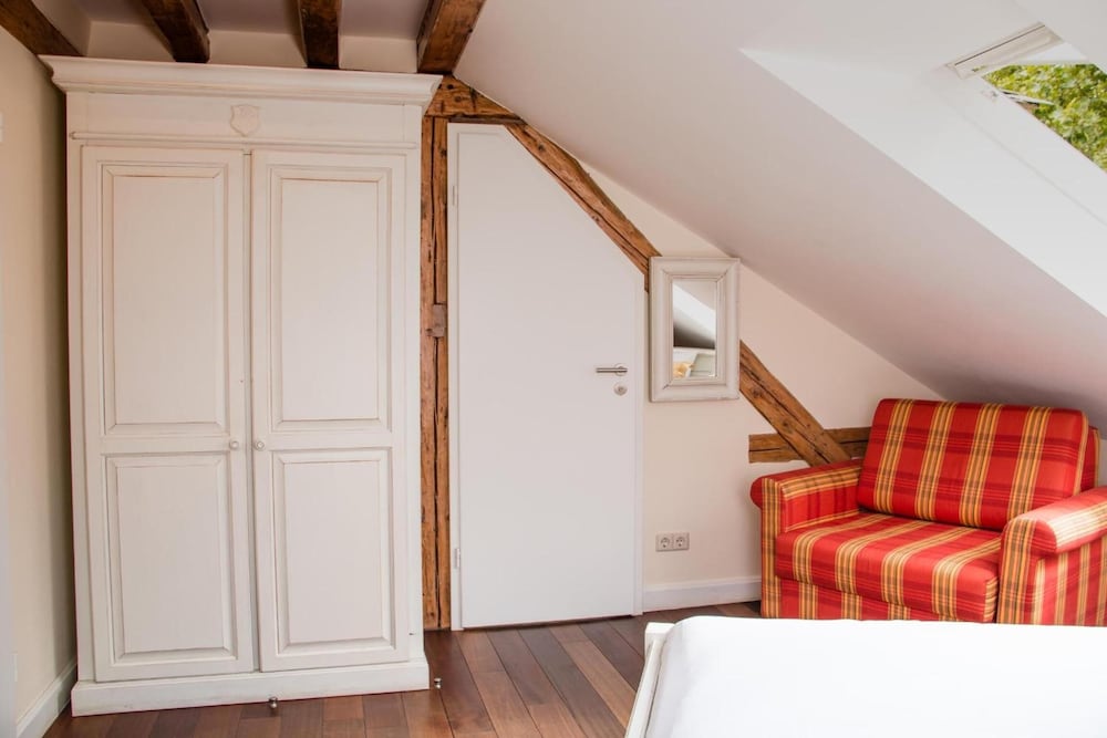 Фото Hotel Villa Marstall