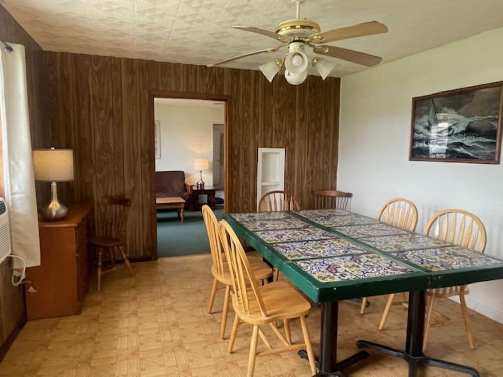 Фото Thunderbird Resort & Event Center