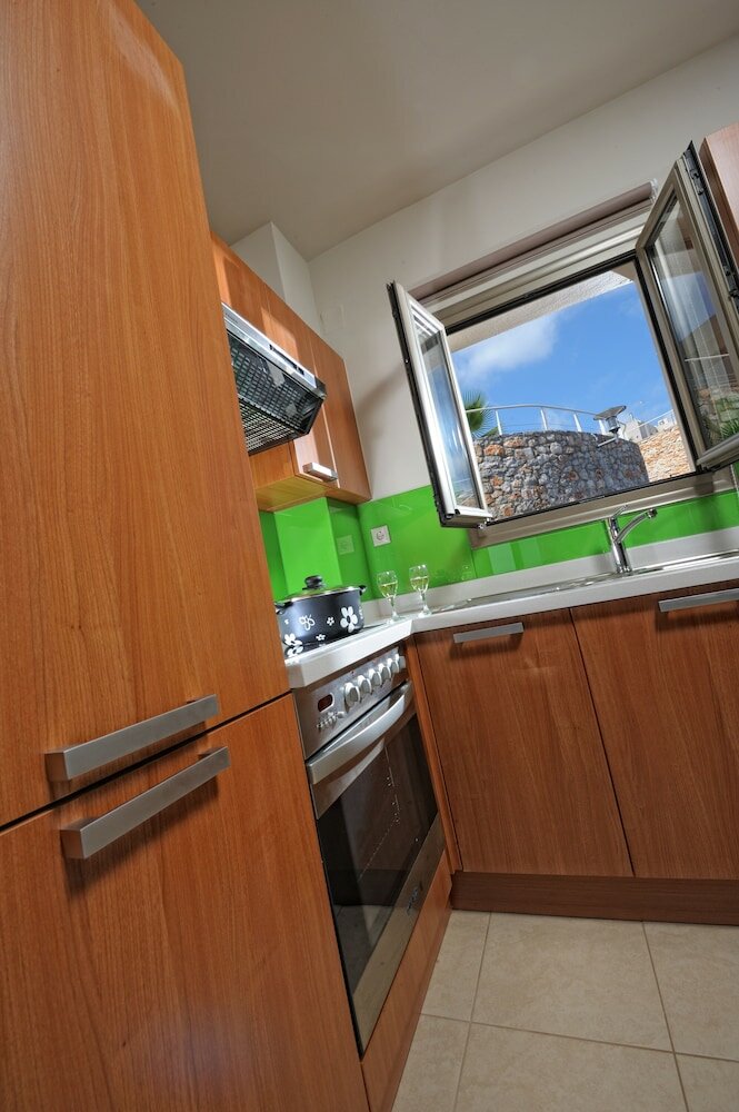 Фото Royal Heights Resort Villas & SPA