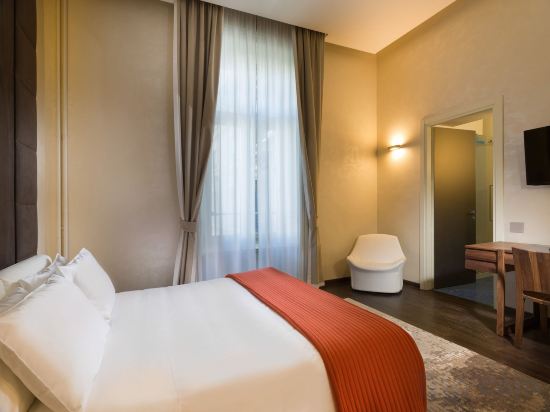 Фото The Glamore Milano Duomo