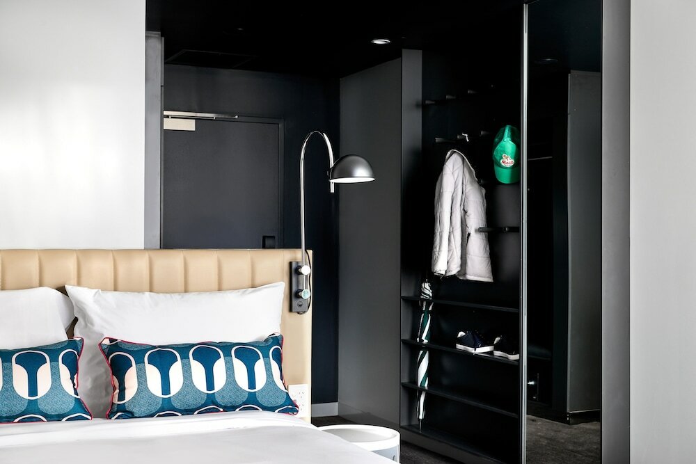 Фото Veriu Green Square