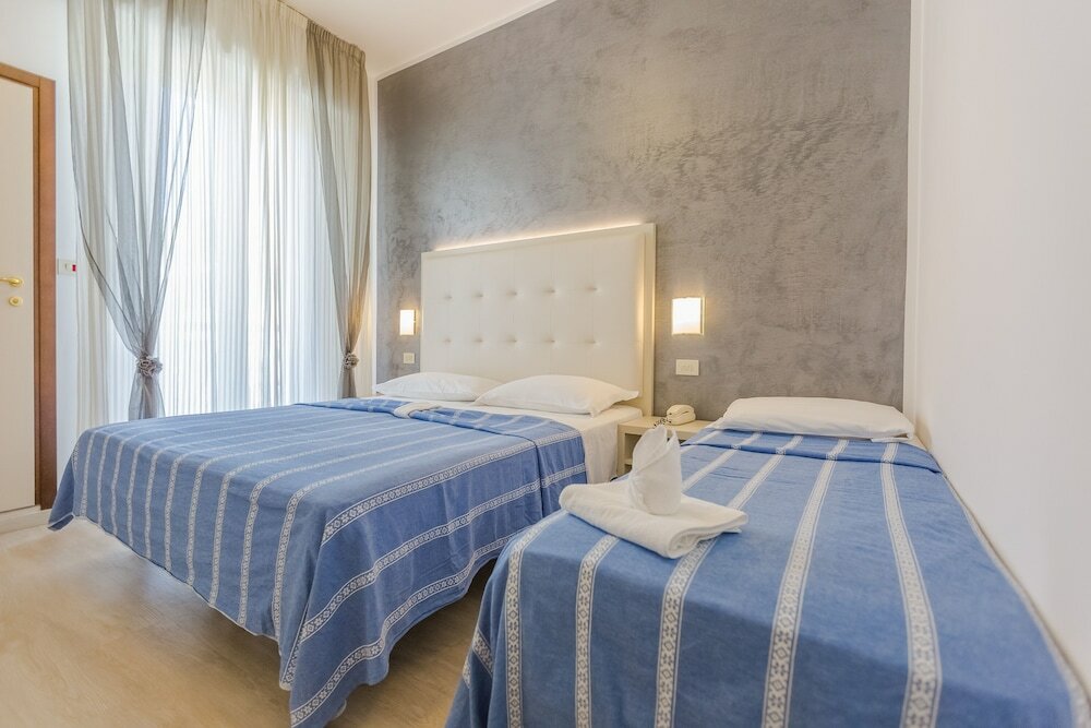 Фото Hotel Bremen