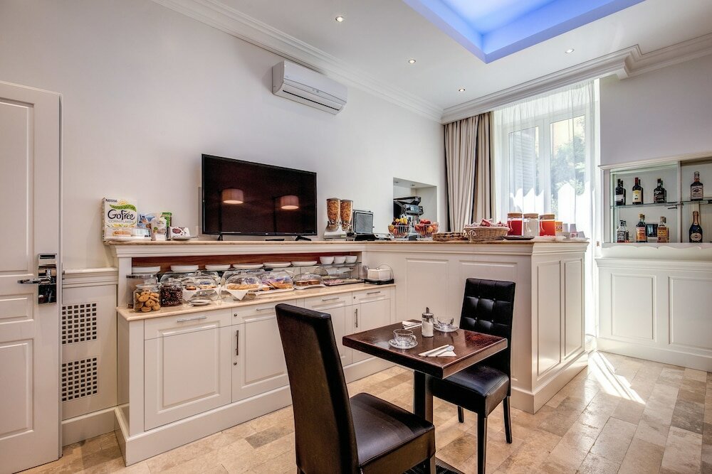 Фото Hotel Giuggioli