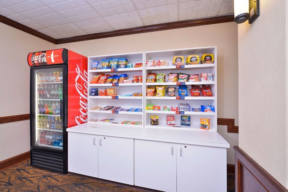 Фото Quality Inn & Suites