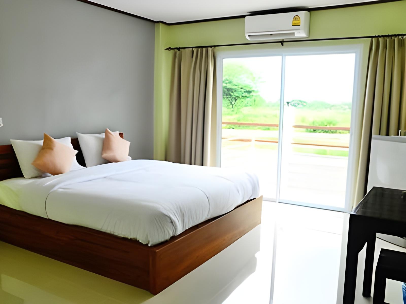 Фото Laksasuk House