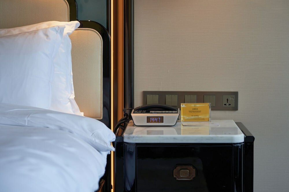 Фото Hangzhouchenfengzhenpinjiudian