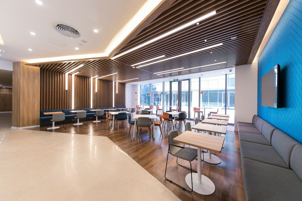 Фото Holiday Inn Express Shanghai Tangzhen, an Ihg Hotel