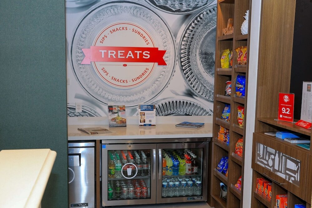 Фото Hampton Inn Atlanta-Canton