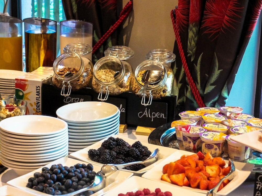 Фото The Old Mill Inn