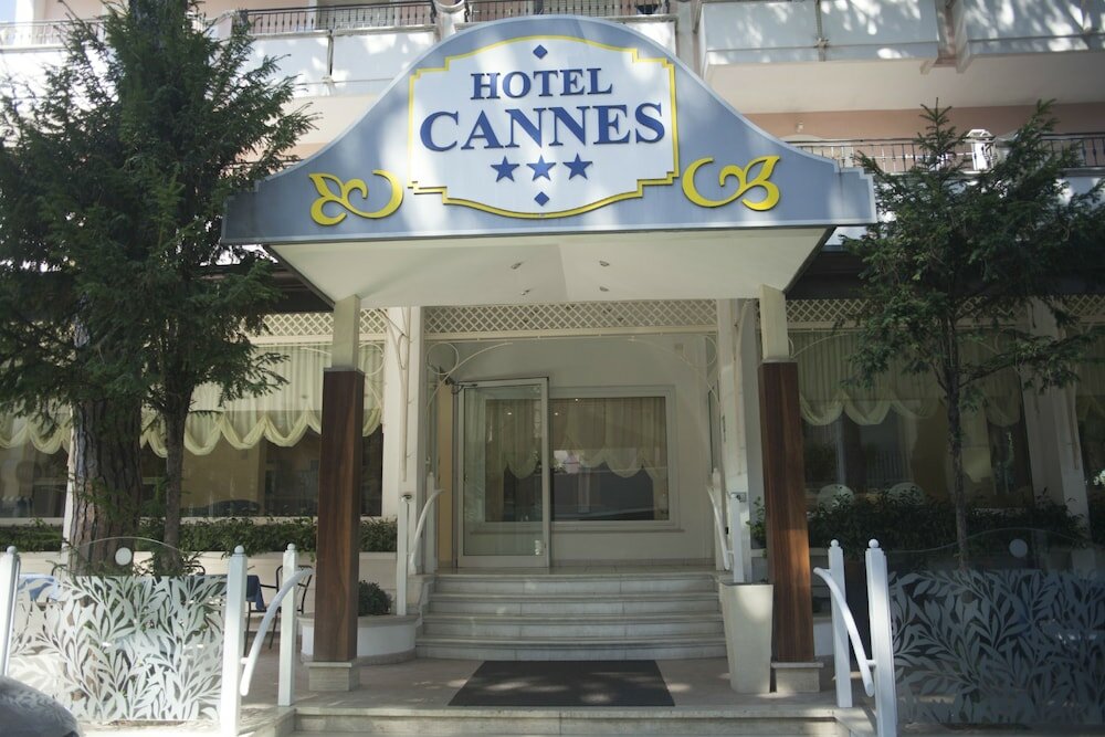 Фото Hotel Cannes Riccione