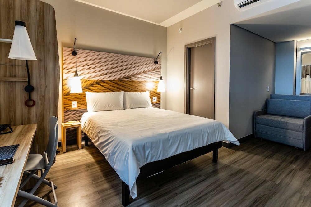 Фото Ibis Palmas Avenida Jk