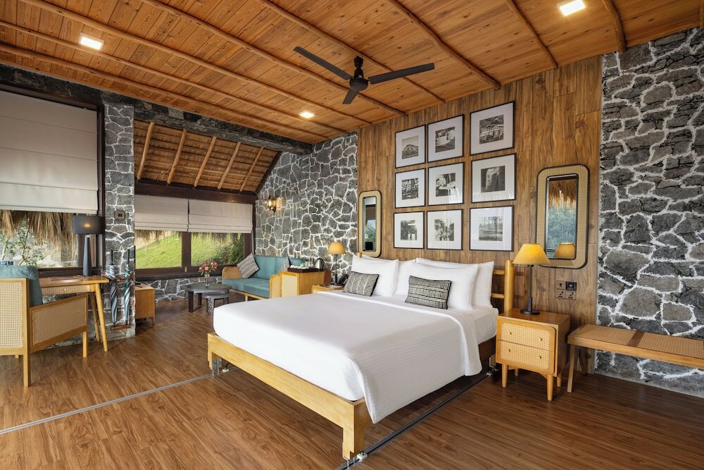 Фото 98 Acres Resort & SPA