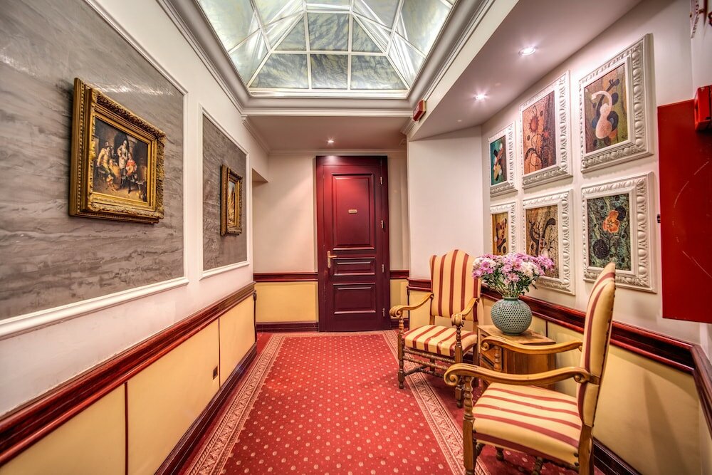 Фото Hotel Britannia