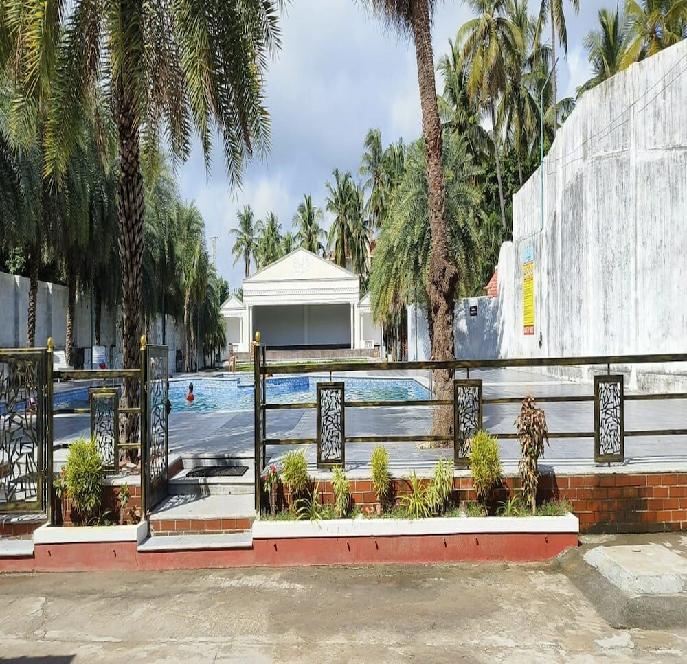 Фото Green Coconut Resort