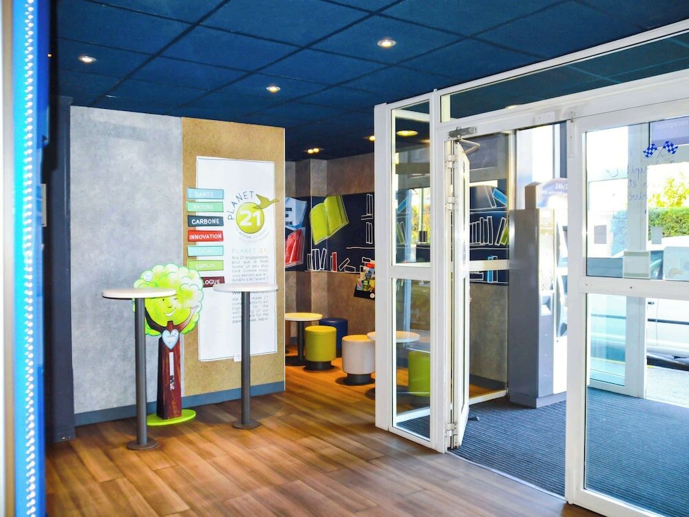 Фото Ibis budget Hyères Centre Ville