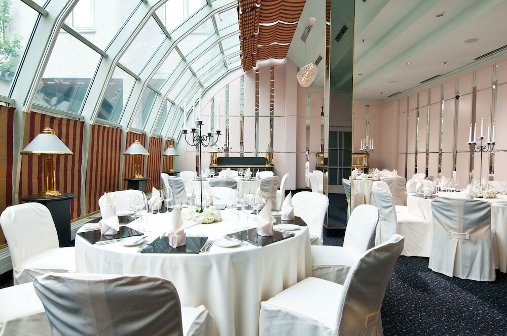 Фото Отель Maritim München