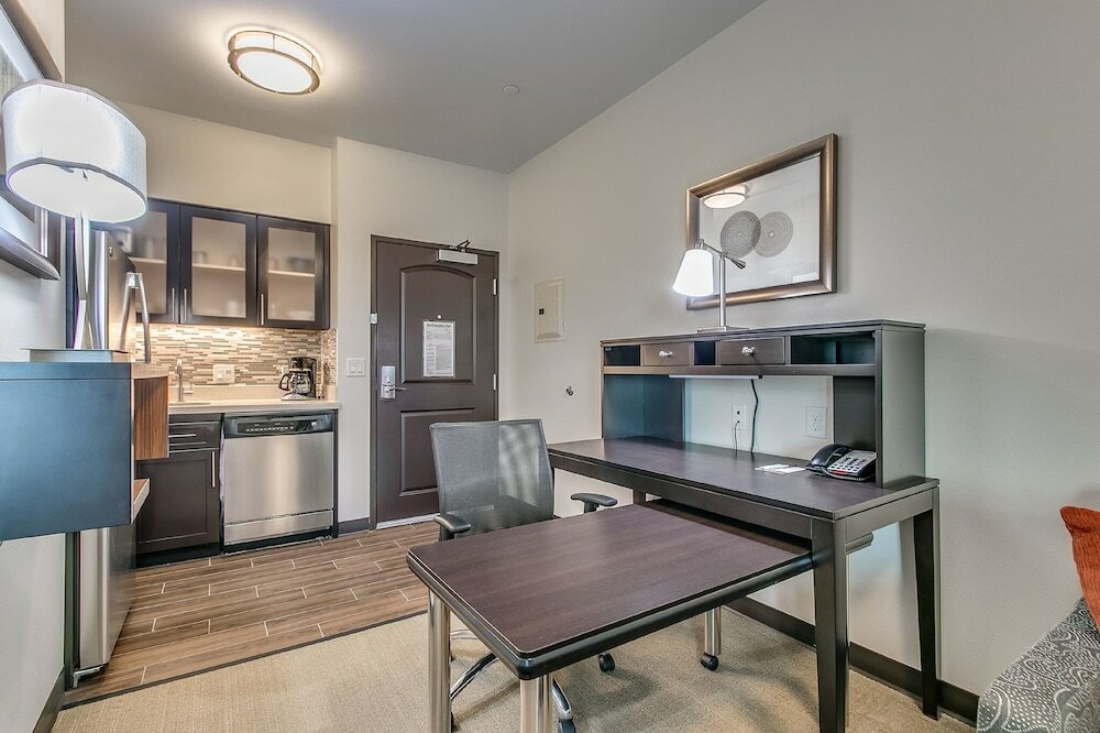 Фото Staybridge Suites Lubbock South, an Ihg Hotel