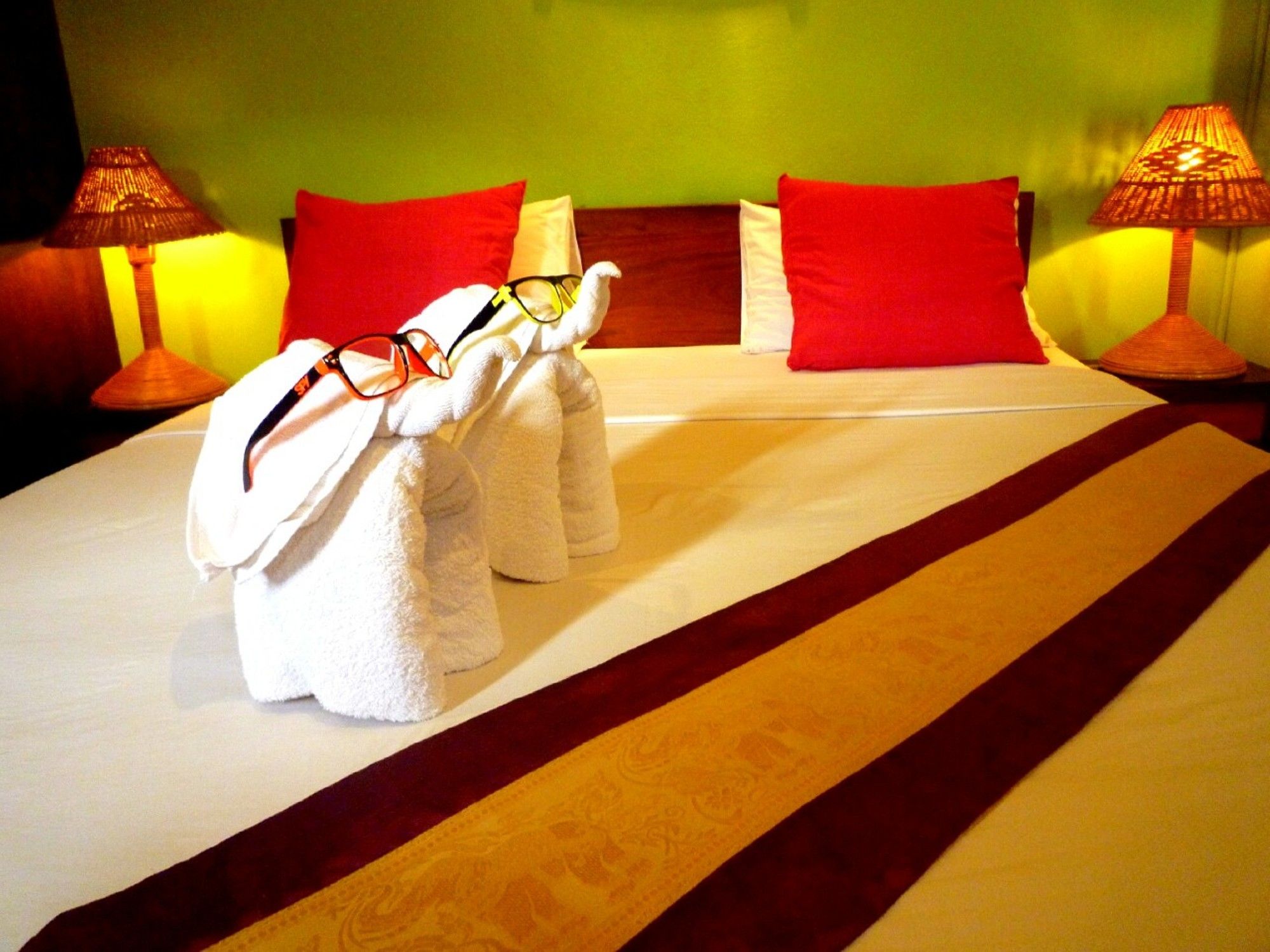 Фото Saynamkhan River View