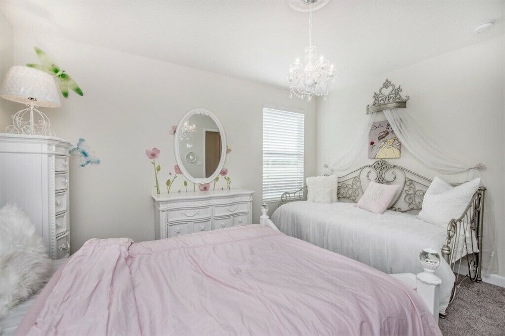 Фото 6 Bed 5 Ba Villa with Pool, SPA & Lake View