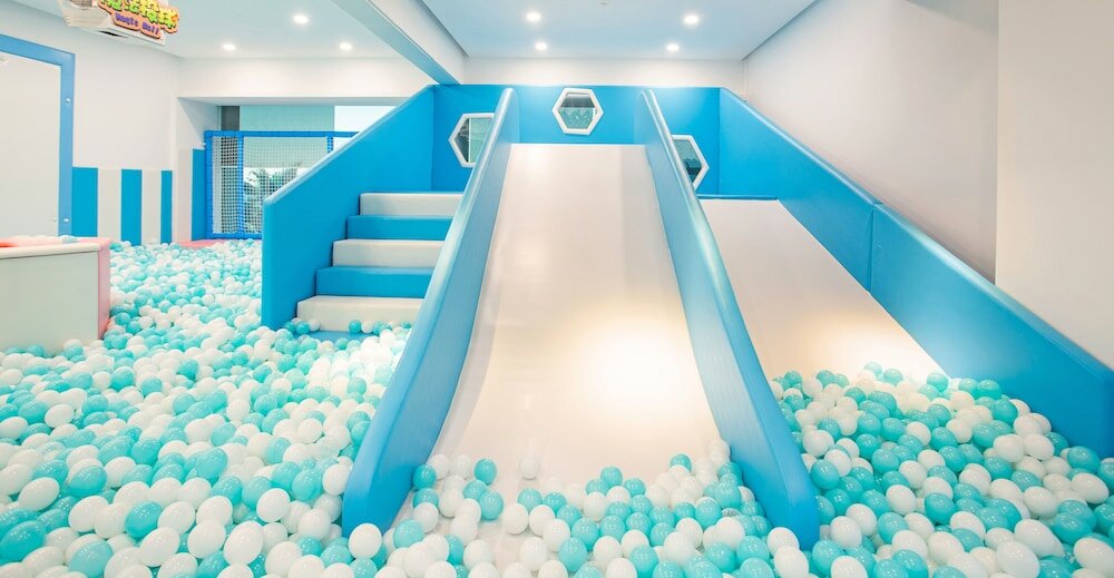 Фото Grand Bay Hotel Zhuhai