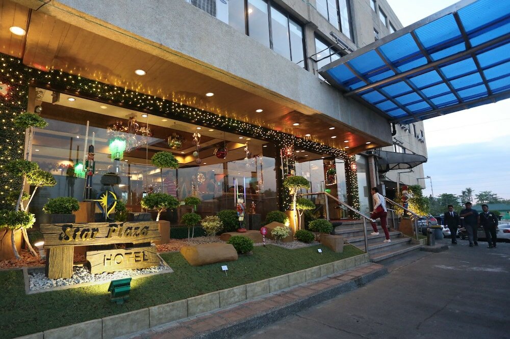 Фото Star Plaza Hotel