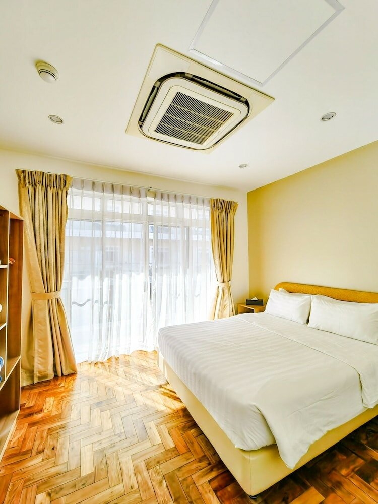 Фото Awesome Hotel