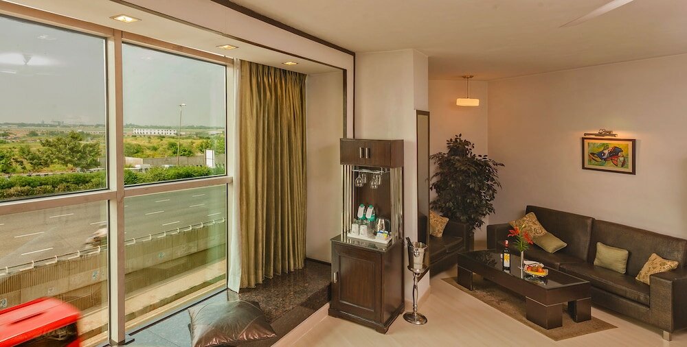 Фото Hotel Shanti Palace