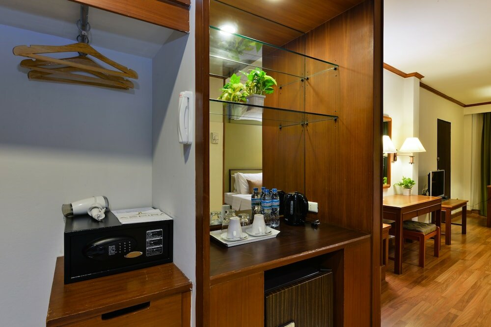 Фото Arawana Regency Park Sukhumvit