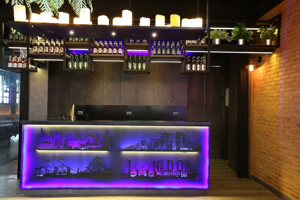 Фото The Printing House Poshtel Bangkok