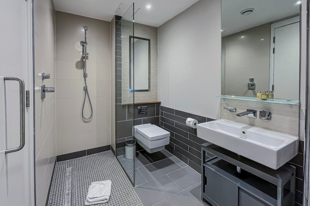 Фото Grays Inn by Q Apartments