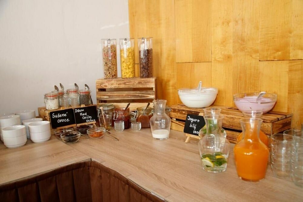 Фото Hotel Medinek Old Town