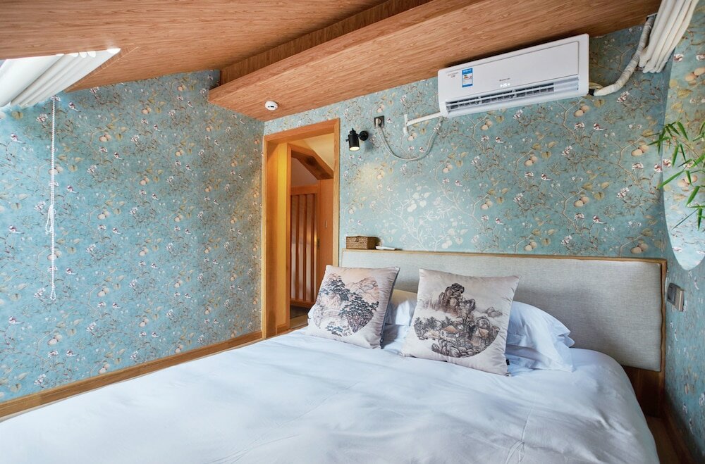 Фото Best Wishes West Lake lnn