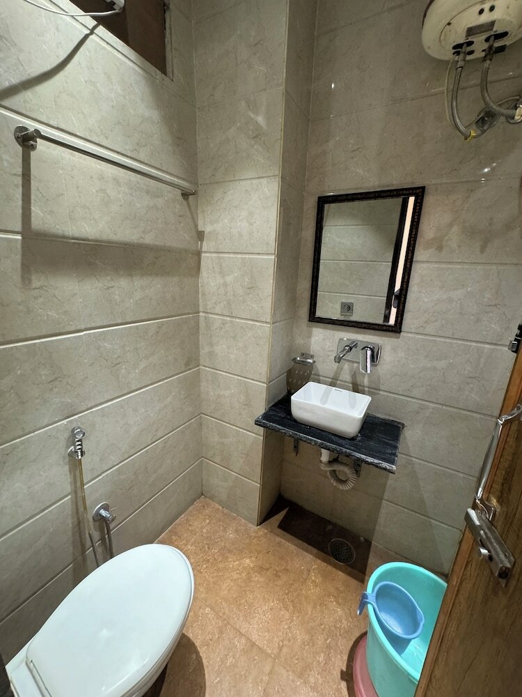 Фото Hotel Singh International