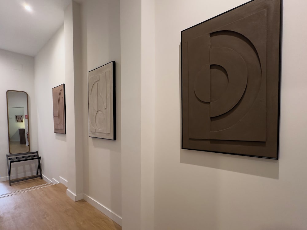 Фото Gran Central Suites