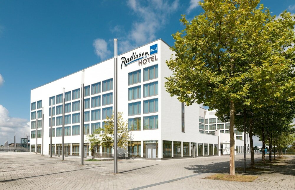 Фото Radisson Blu Hotel, Hannover