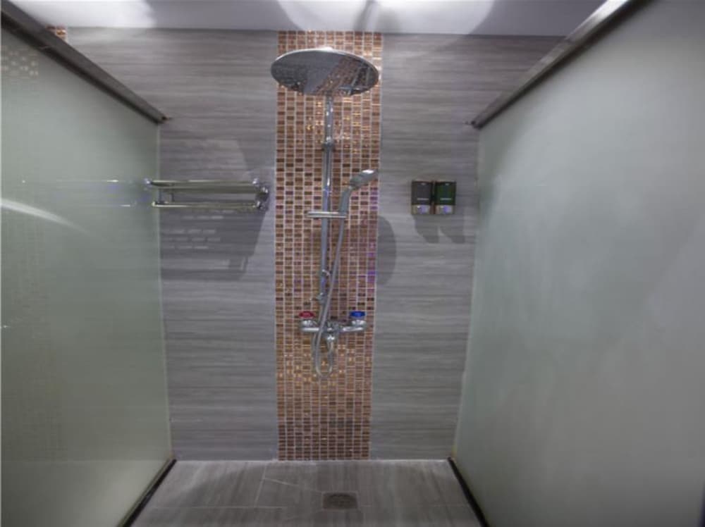 Фото Shenzhen Dreamers Capsule Hotel