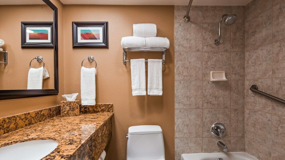 Фото Best Western Plus Casino Royale - Center Strip