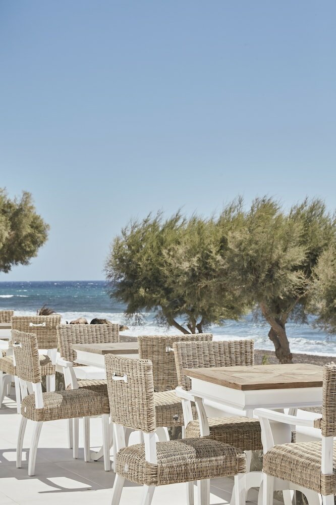 Фото Nikki Beach Resort & SPA Santorini
