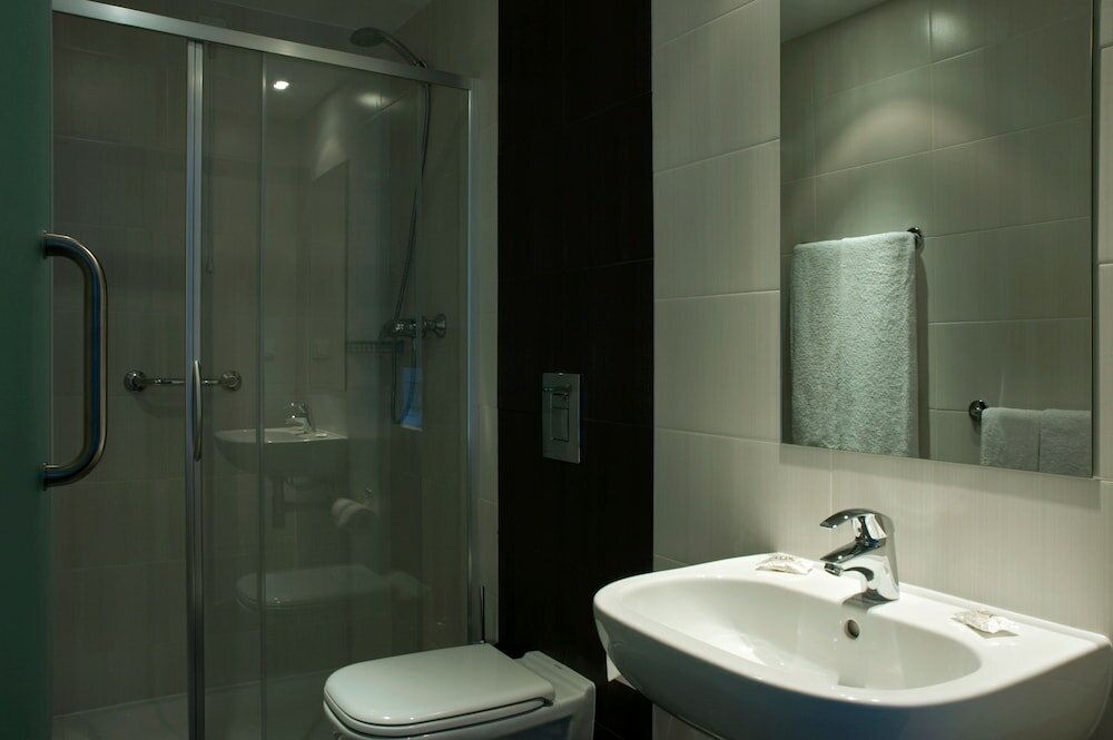 Фото Hotel Genesis