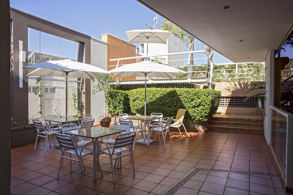 Фото Black Stream Hotel