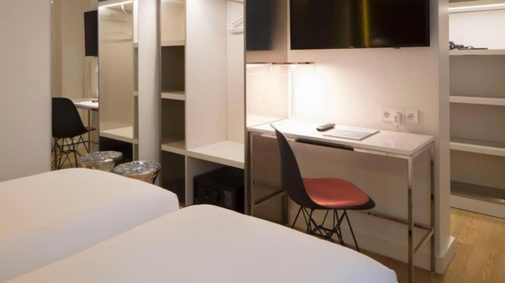 Фото Nouvel Hotel Eiffel